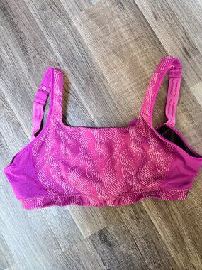 Brooks convertible sports bra, hot pink, 40E